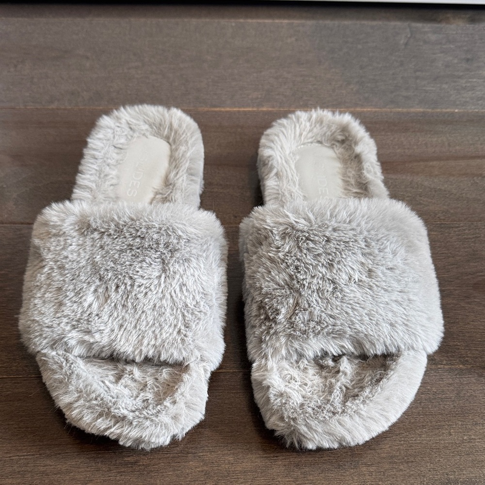 Plush Gray Women's Slippers